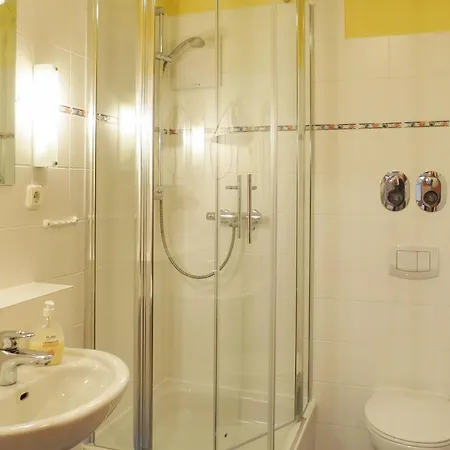 Appartamento Duenenresidenz Ferienwohnung Windjammer Juliusruh
